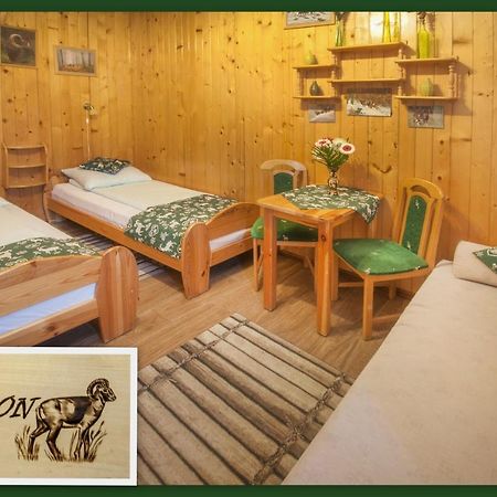 Hubertus Pokoje Goscinne Sienna  Exterior foto